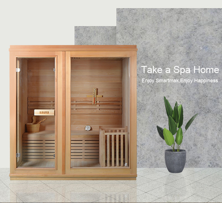 Sala de sauna de vapor tradicional con estufa y piedra