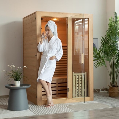 Personas interiores del OEM las 2 clasifican el sitio de madera de la sauna del vapor con la estufa 3KW