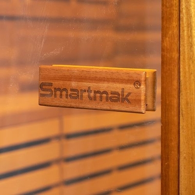 Sistema de música Bluetooth Sauna seca al aire libre Relajación y salud con puerta de vidrio templado