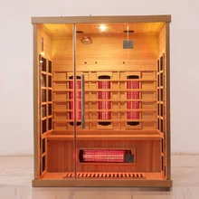 Sauna de color de madera de lujo con panel de control e iluminación LED