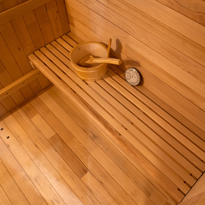 Sauna seca al aire libre de cedro para 5-6 personas con puerta de vidrio completa / sistema de música Bluetooth
