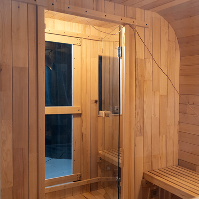 Sauna seca al aire libre de cedro para 5-6 personas con puerta de vidrio completa / sistema de música Bluetooth