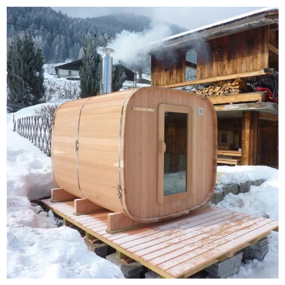 Sauna seca al aire libre de lujo para 5 a 6 personas con ventilación ajustable con un rango de temperatura de 15 a 90 ° C.